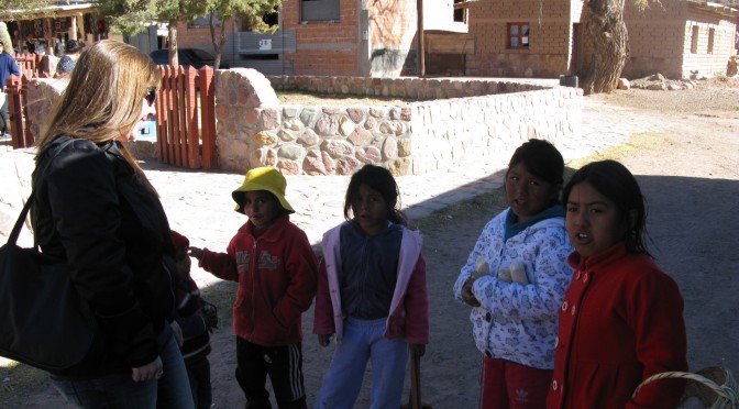 Donación de ropa en el norte argentino