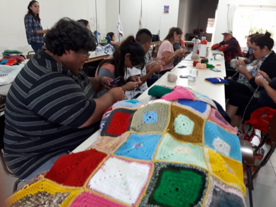 Participamos en el “Tejetón” del Grupo Solidario Don Ito